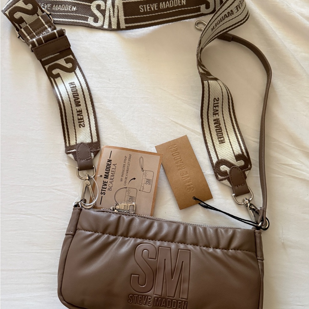 Steve Madden SM Logo Crossbody Bag in Brown